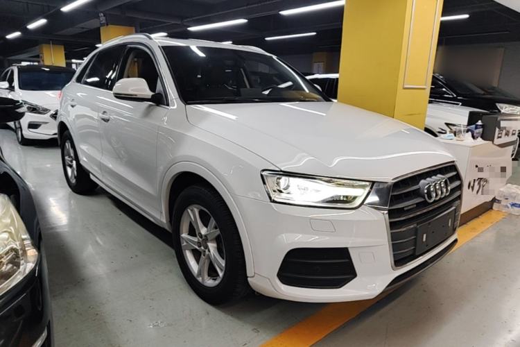 Used Audi Q3 2016 35 TFSI Fashion Model Front Right 45 Deg