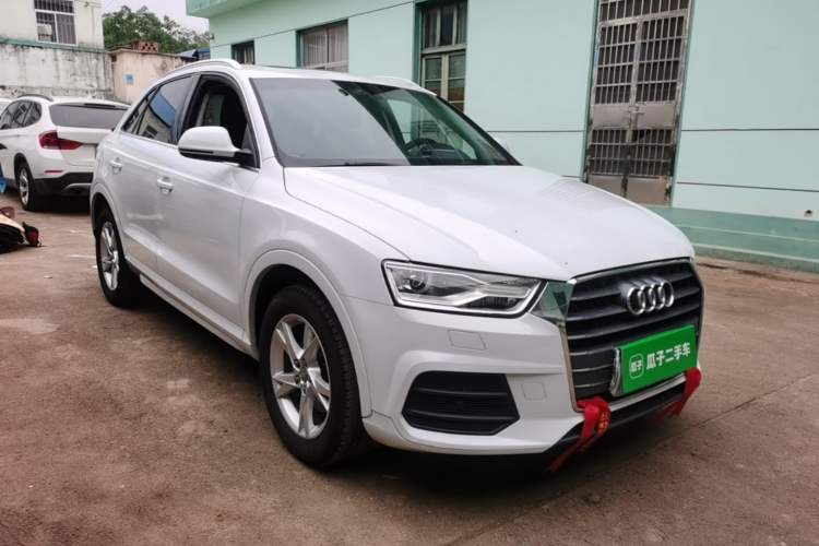 Used Audi Q3 2016 35 TFSI Fashion Model Front Right 45 Deg
