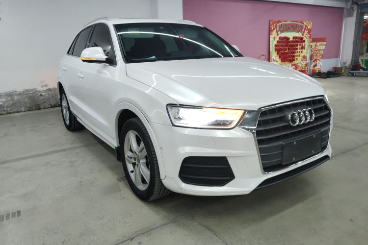 Used Audi Q3 2016 35 TFSI Style Edition Front Right 45 Deg