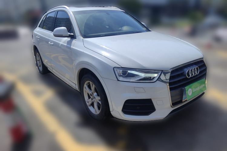 Used Audi Q3 2016 30 TFSI Fashion Model Front Right 45 Deg
