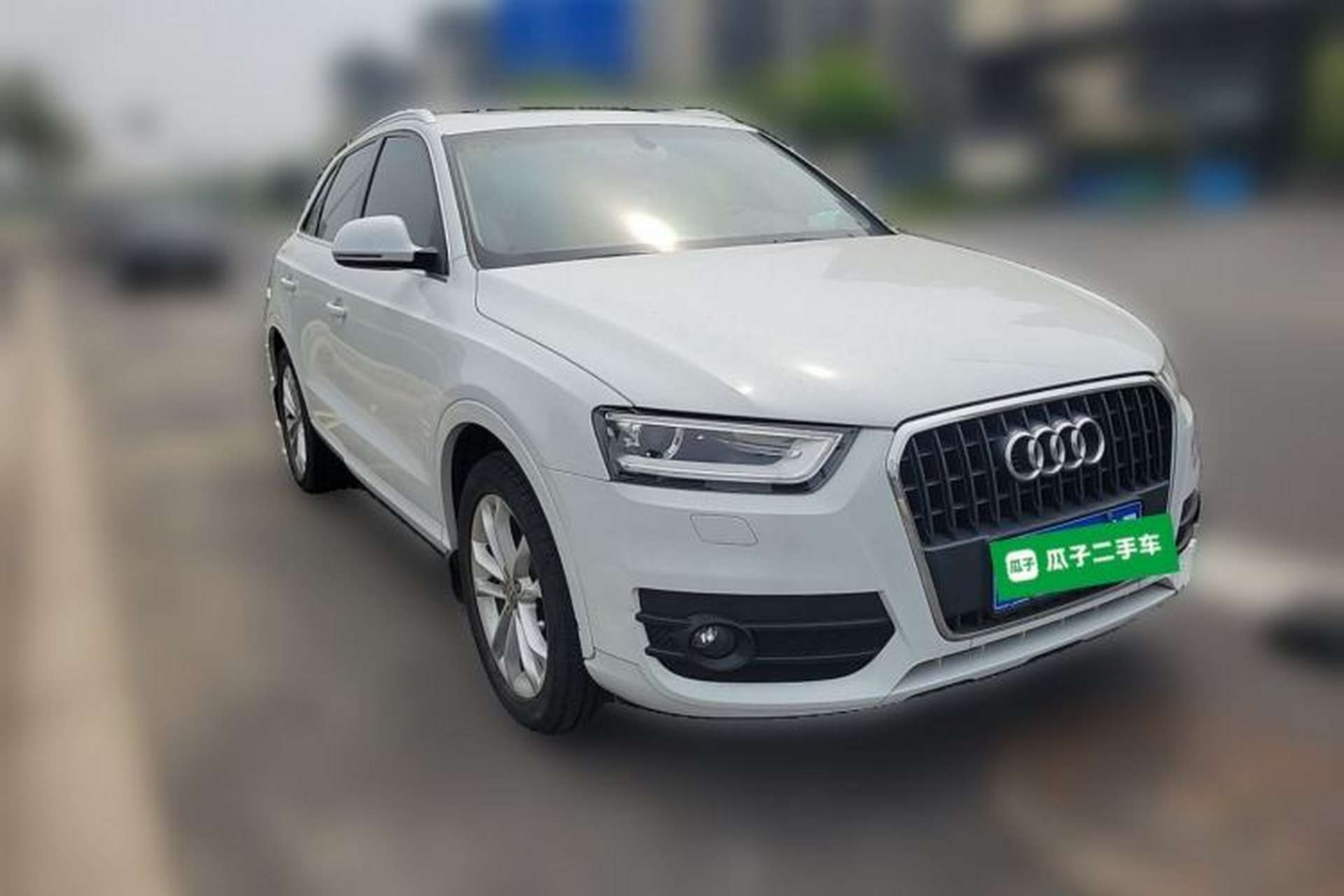 Used Audi Q3 2016 30 TFSI Collector's Edition Comfort Model Front Right 45 Deg