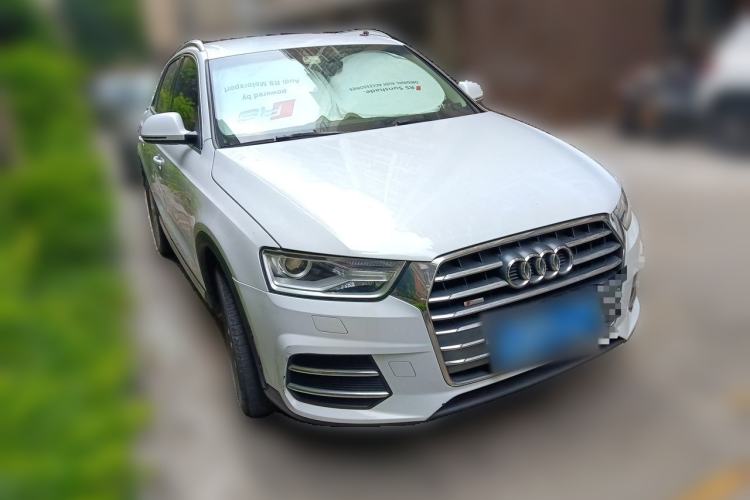 Used Audi Q3 2016 30 TFSI Standard Model Front Right 45 Deg