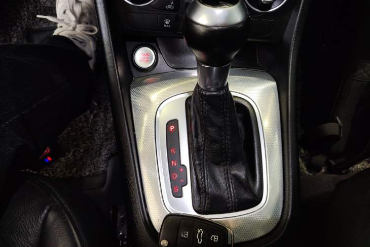 Used Audi Q3 2016 30 TFSI Fashion Model Gear Lever