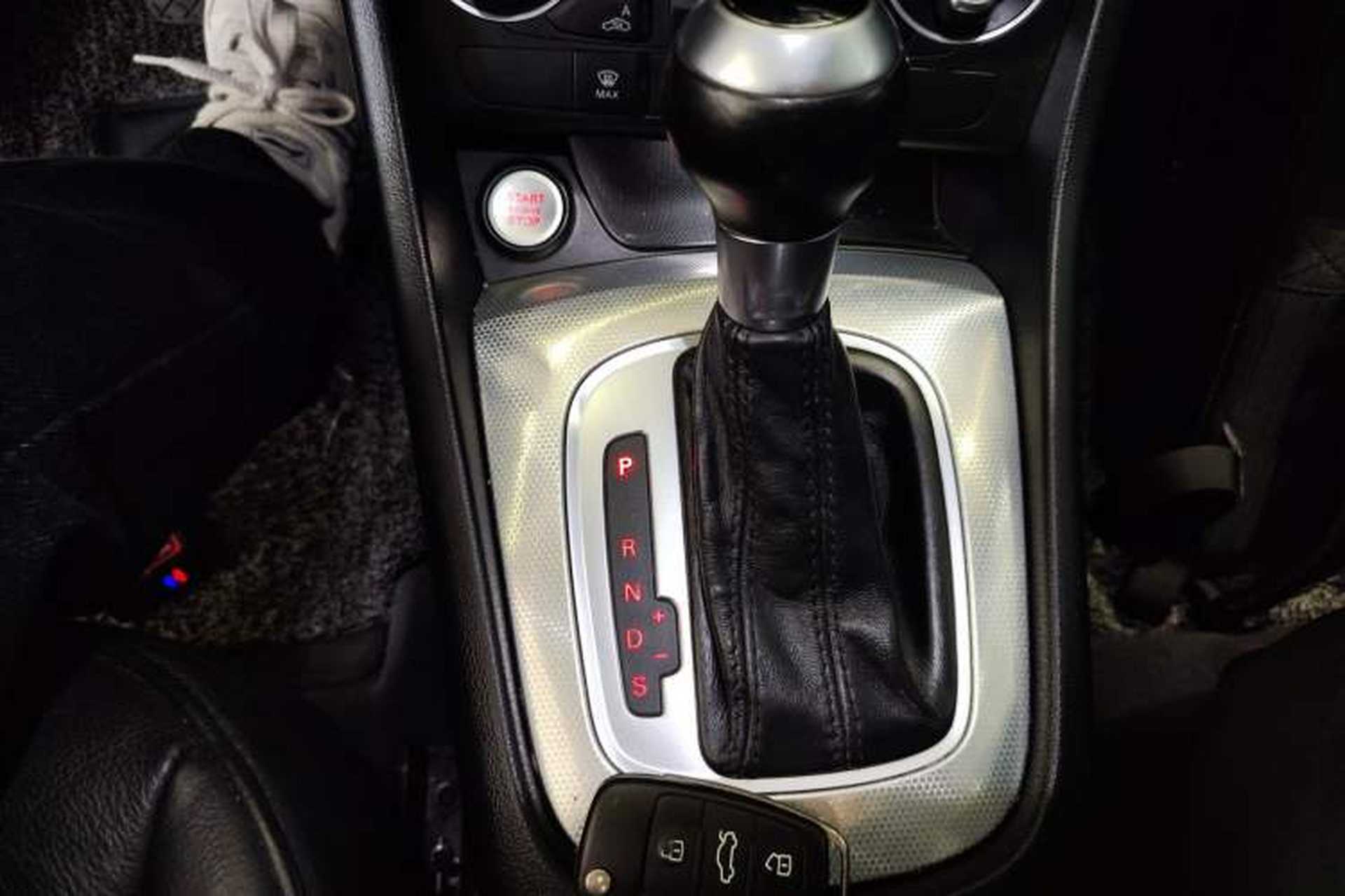 Used Audi Q3 2016 30 TFSI Fashion Model Gear Lever