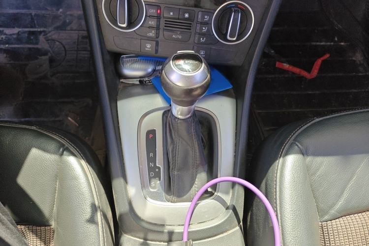 Used Audi Q3 2016 35 TFSI Fashion Model Gear Lever
