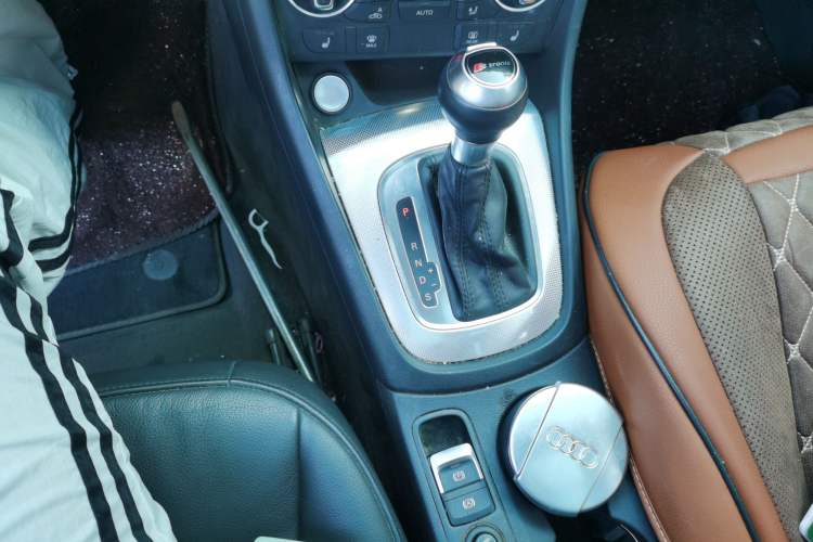 Used Audi Q3 2016 30 TFSI Fashion Model Gear Lever