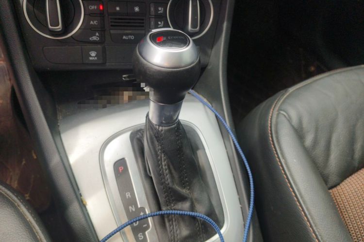 Used Audi Q3 2016 30 TFSI Fashion Model Gear Lever
