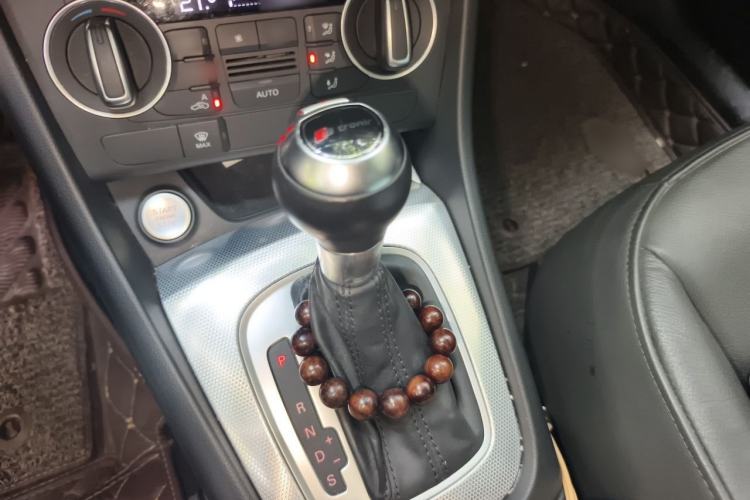 Used Audi Q3 2016 30 TFSI Fashion Model Gear Lever