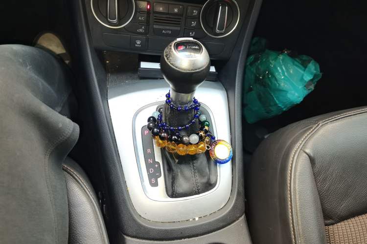 Used Audi Q3 2016 30 TFSI Fashion Model Gear Lever