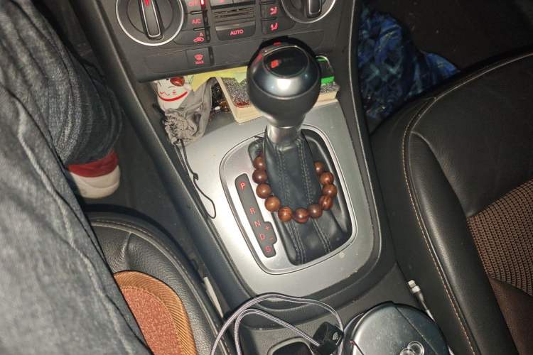 Used Audi Q3 2016 35 TFSI Fashion Model Gear Lever