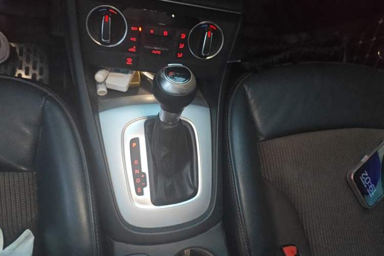 Used Audi Q3 2016 30 TFSI Fashion Model Gear Lever
