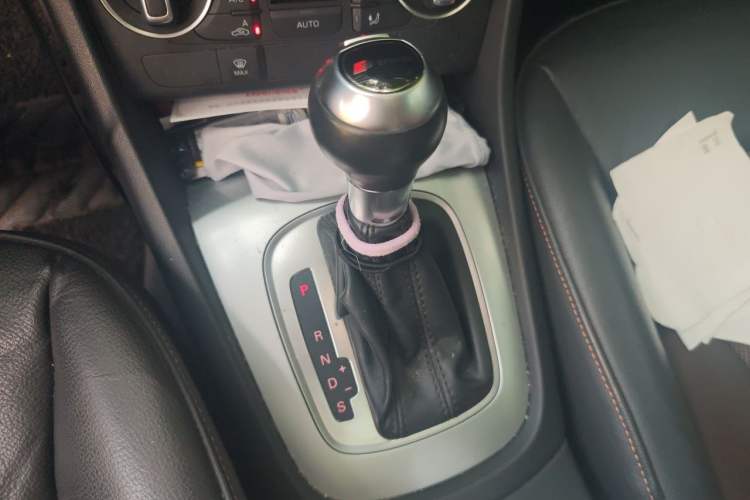 Used Audi Q3 2016 30 TFSI Collector's Edition Comfort Model Gear Lever