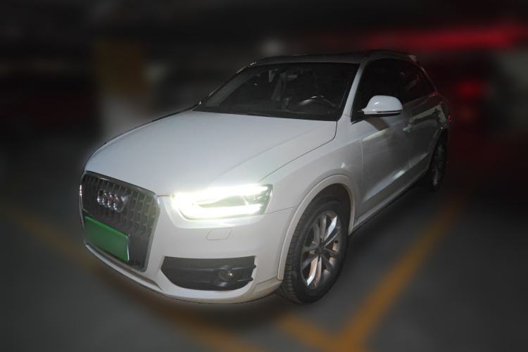 Used Audi Q3 2016 30 TFSI Collector's Edition Comfort Model Guazi used car, China used car export, Used car for sale, Used cars, Cheapest cars for sale
