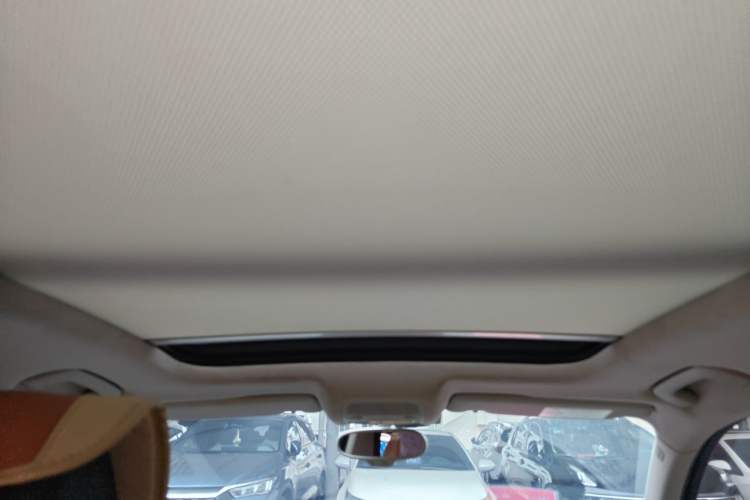 Used Audi Q3 2016 35 TFSI Collection Edition quattro Enjoyment Model Headliner