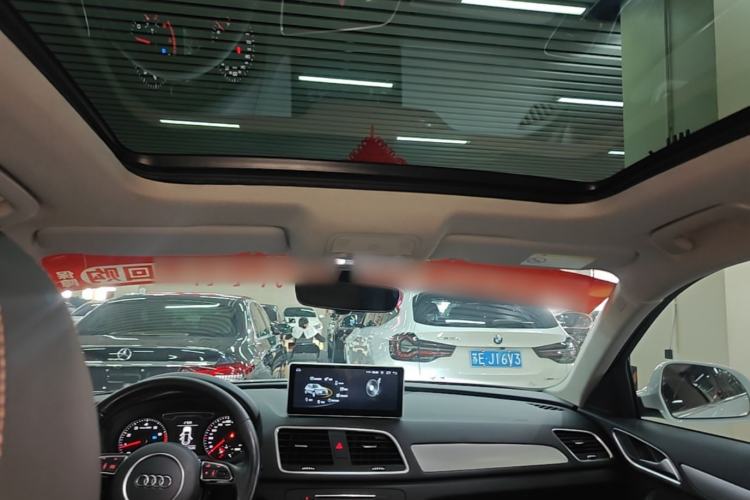 Used Audi Q3 2016 30 TFSI Fashion Model Headliner