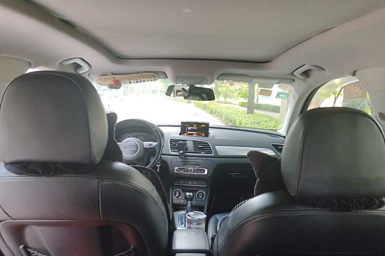 Used Audi Q3 2016 35 TFSI Style Edition Headliner