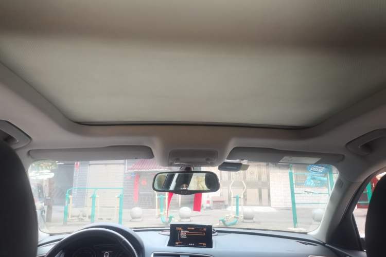 Used Audi Q3 2016 30 TFSI Fashion Model Headliner
