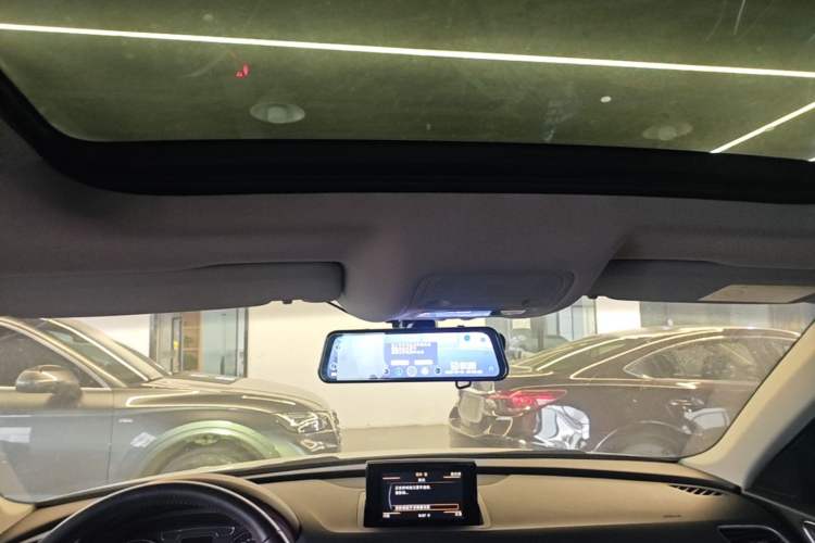 Used Audi Q3 2016 30 TFSI Fashion Model Headliner