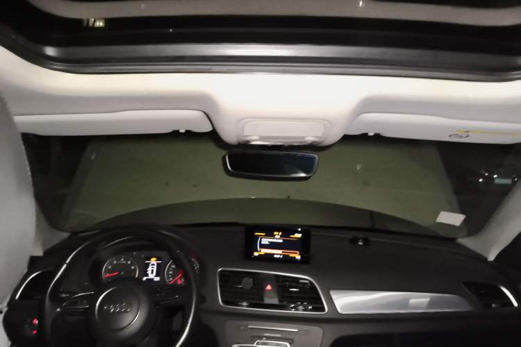 Used Audi Q3 2016 30 TFSI Fashion Model Headliner