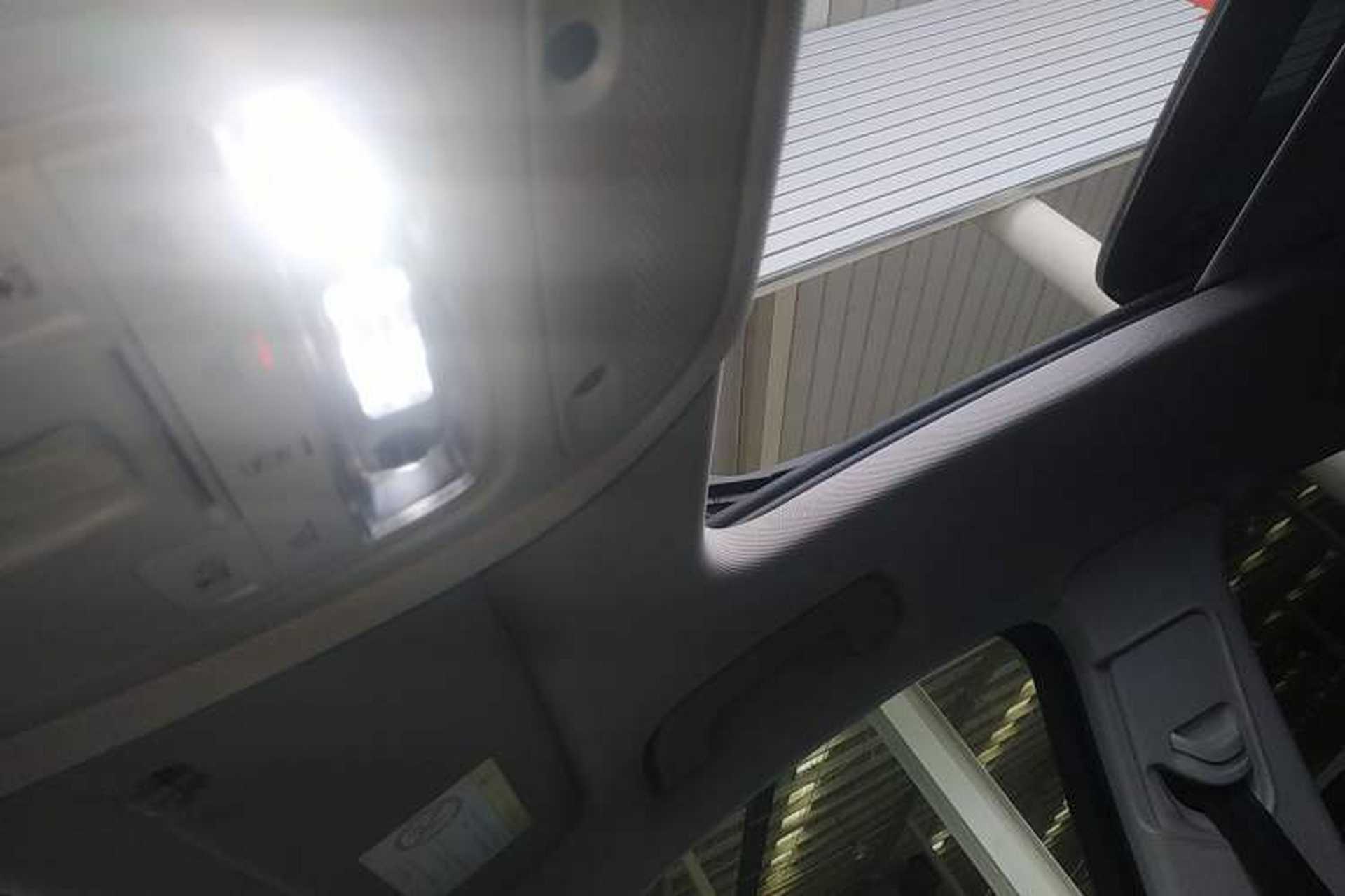 Used Audi Q3 2016 35 TFSI Style Edition Headliner