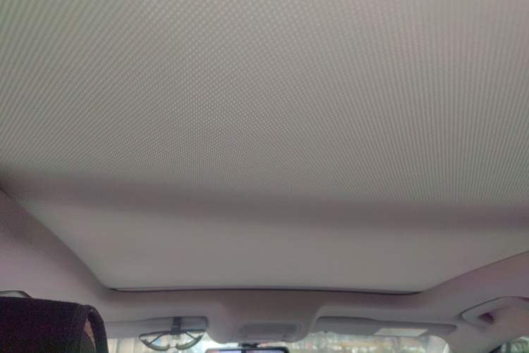 Used Audi Q3 2016 35 TFSI Style Edition Headliner
