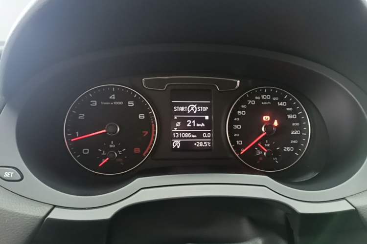 Used Audi Q3 2016 30 TFSI Fashion Model Instrument Cluster