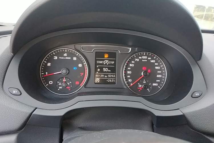 Used Audi Q3 2016 35 TFSI Fashion Model Instrument Cluster