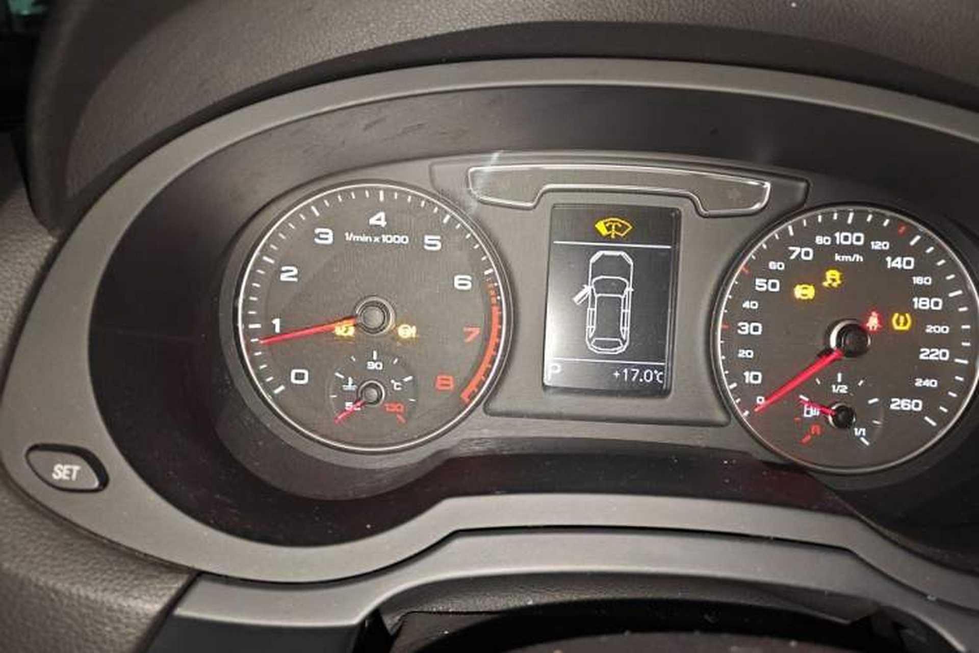 Used Audi Q3 2016 30 TFSI Fashion Model Instrument Cluster