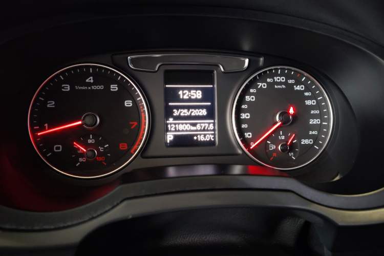 Used Audi Q3 2016 30 TFSI Fashion Model Instrument Cluster