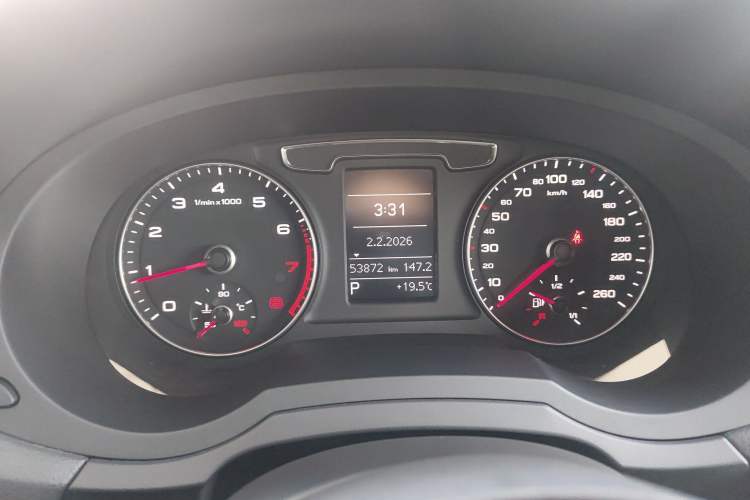 Used Audi Q3 2016 30 TFSI Fashion Model Instrument Cluster