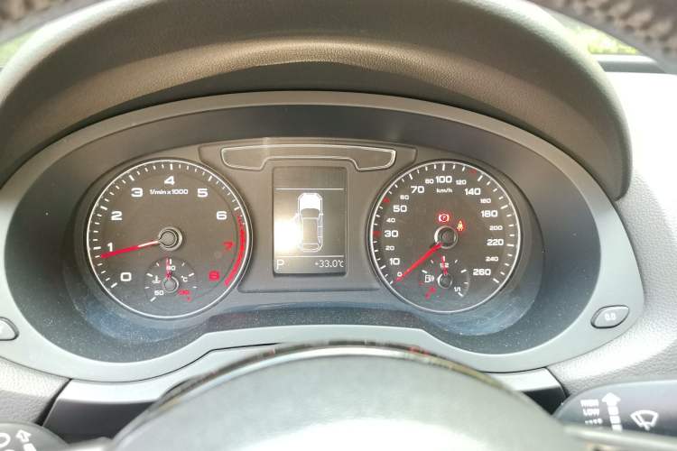 Used Audi Q3 2016 35 TFSI Fashion Model Instrument Cluster