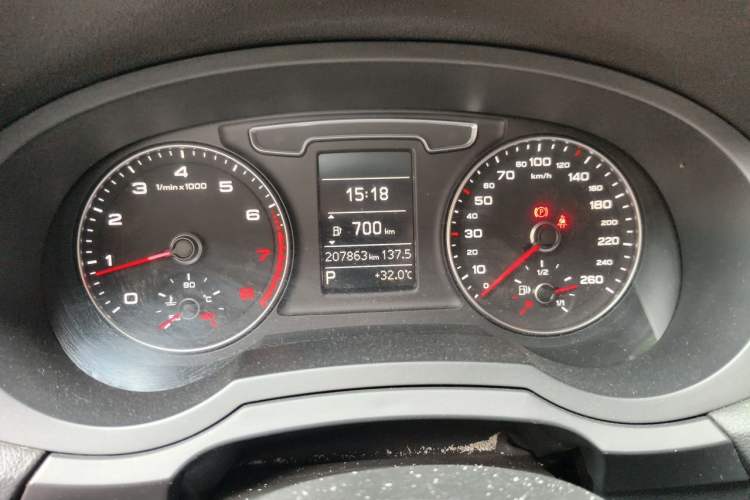 Used Audi Q3 2016 30 TFSI Fashion Model Instrument Cluster