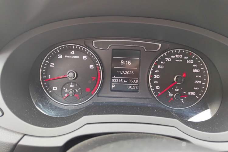 Used Audi Q3 2016 30 TFSI Fashion Model Instrument Cluster