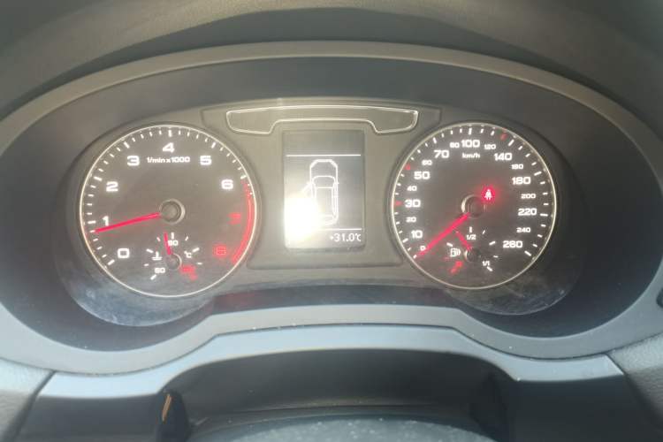 Used Audi Q3 2016 30 TFSI Fashion Model Instrument Cluster