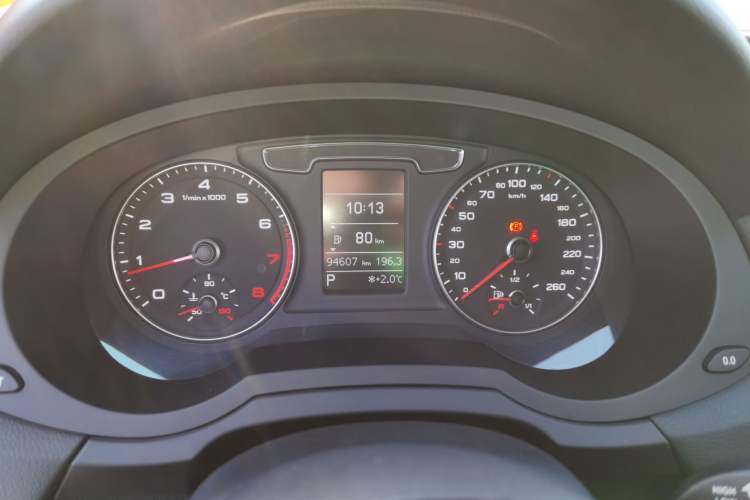 Used Audi Q3 2016 35 TFSI Style Edition Instrument Cluster