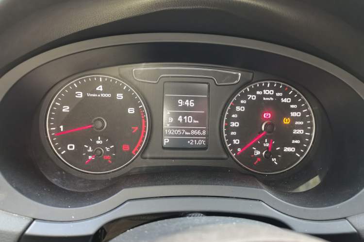 Used Audi Q3 2016 30 TFSI Fashion Model Instrument Cluster