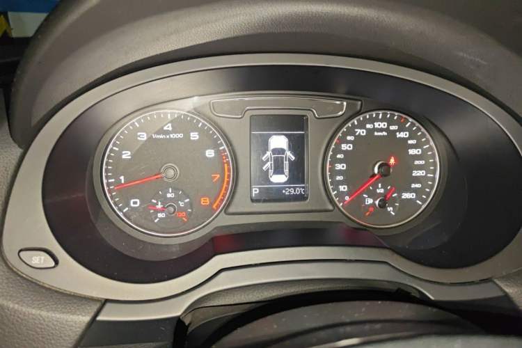 Used Audi Q3 2016 30 TFSI Standard Model Instrument Cluster