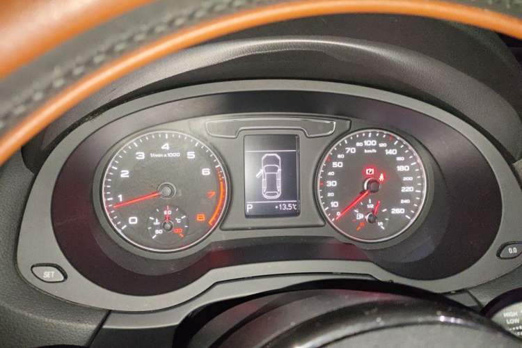 Used Audi Q3 2016 30 TFSI Fashion Model Instrument Cluster
