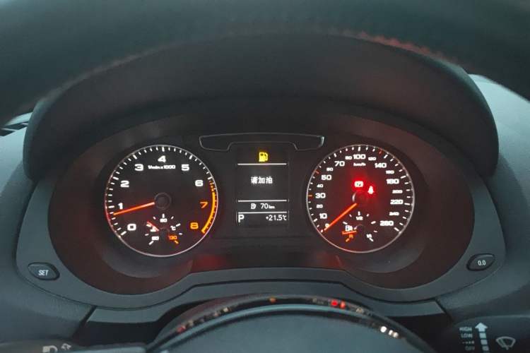 Used Audi Q3 2016 30 TFSI Fashion Model Instrument Cluster
