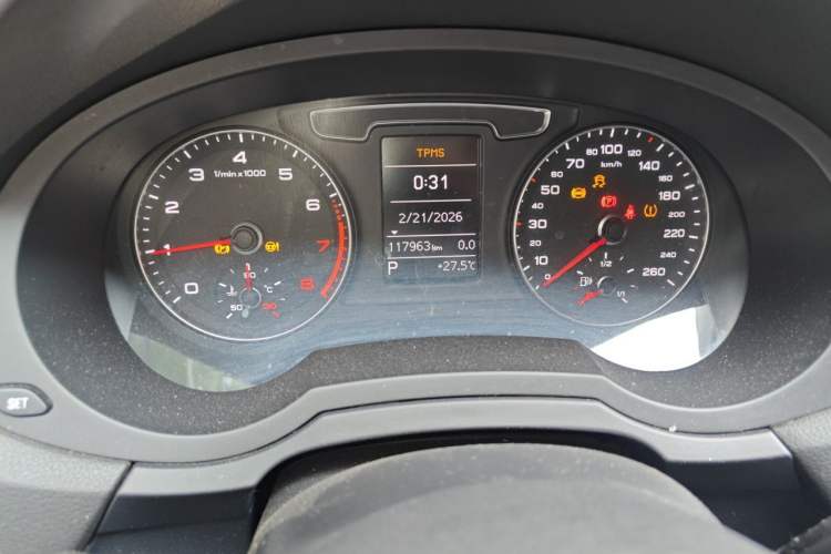 Used Audi Q3 2016 30 TFSI Fashion Model Instrument Cluster