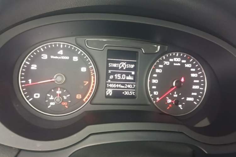 Used Audi Q3 2016 30 TFSI Fashion Model Instrument Cluster