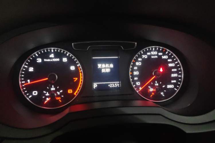 Used Audi Q3 2016 35 TFSI Fashion Model Instrument Cluster