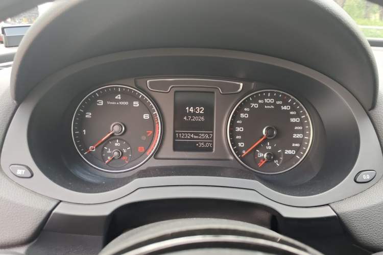 Used Audi Q3 2016 35 TFSI Fashion Model Instrument Cluster