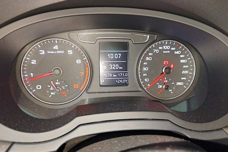 Used Audi Q3 2016 35 TFSI quattro all-wheel-drive style model Instrument Cluster