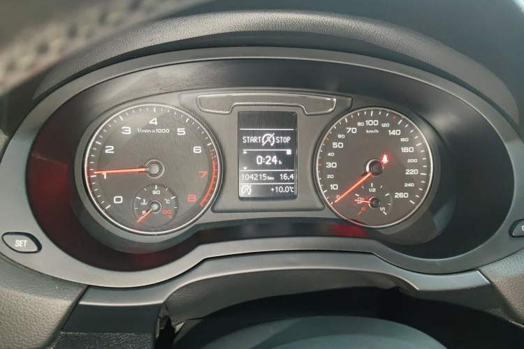 Used Audi Q3 2016 35 TFSI Style Edition Instrument Cluster