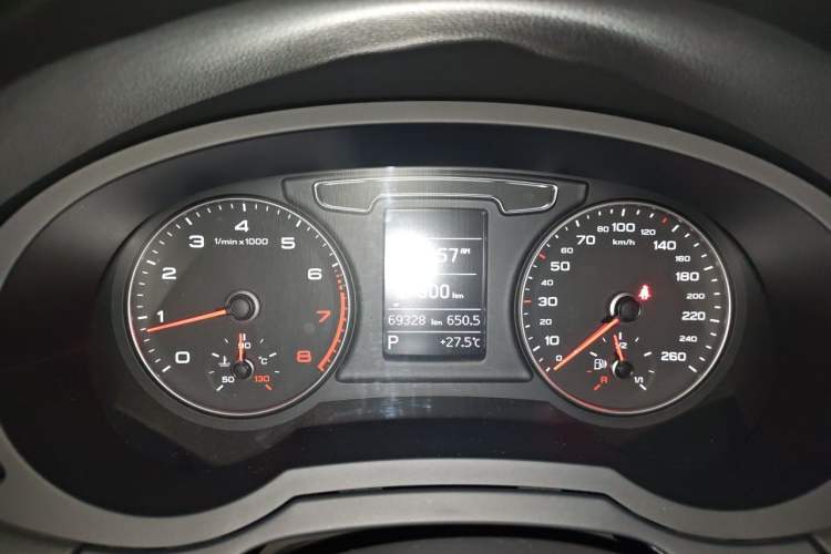 Used Audi Q3 2016 35 TFSI quattro all-wheel-drive style model Instrument Cluster