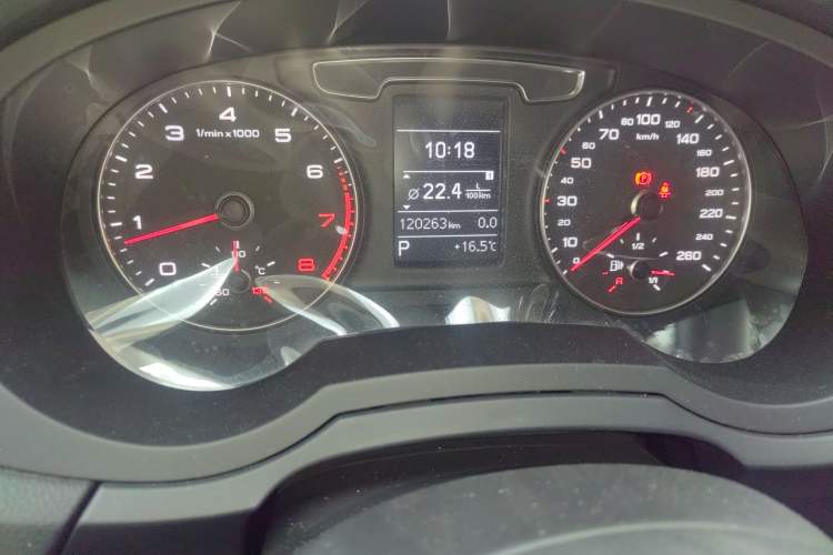 Used Audi Q3 2016 35 TFSI Style Edition Instrument Cluster