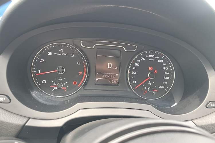Used Audi Q3 2016 30 TFSI Collector's Edition Comfort Model Instrument Cluster