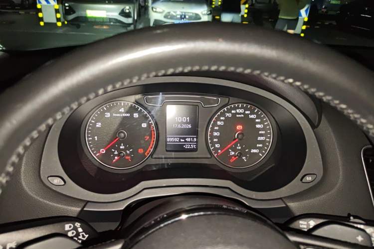 Used Audi Q3 2016 35 TFSI Style Edition Instrument Cluster