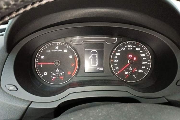 Used Audi Q3 2016 30 TFSI Standard Model Instrument Cluster